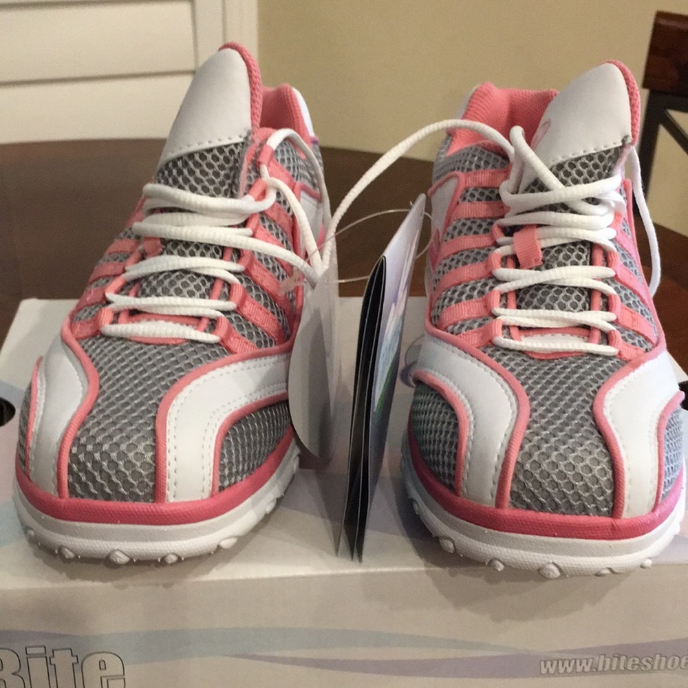 Ladies Golf Shoes